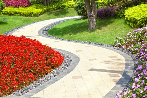 Garden Walkway Installation in Puyallup