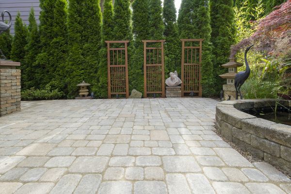 Backyard Hardscape Service in Puyallup