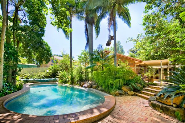 Pool Patio Paving in Puyallup