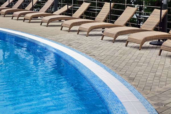 Poolside Hardscaping in Puyallup